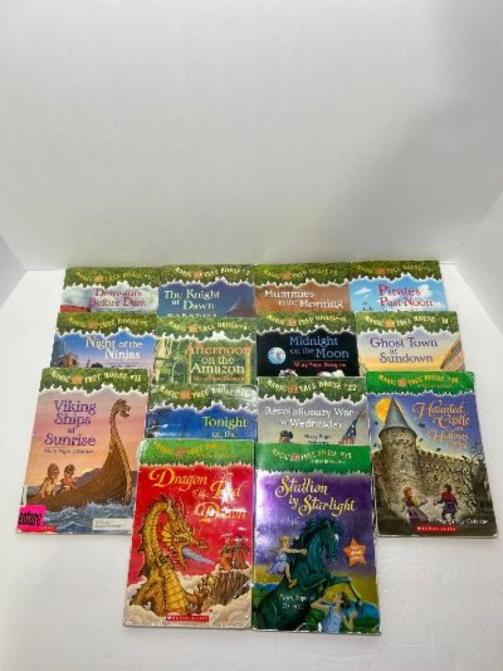 Magic Tree House, Merlin Mission By Mary Pope Osborne Lot of 14 Series Paperback